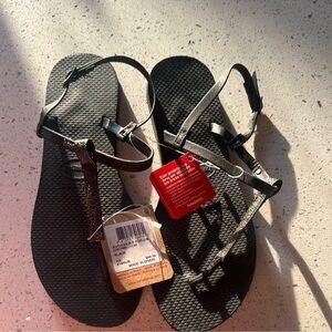 Havaianas Black Accessories Collection